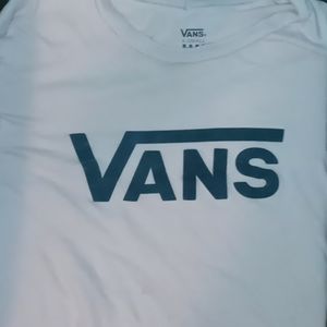 Size small- extra small pink and blue vans teeshir